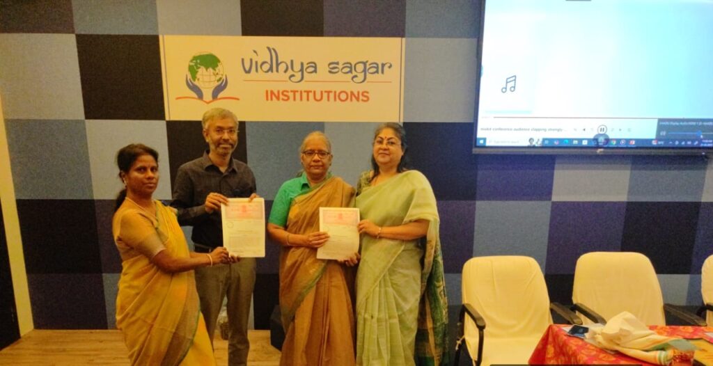 MOU at Vidyasagar college for arts and science for women