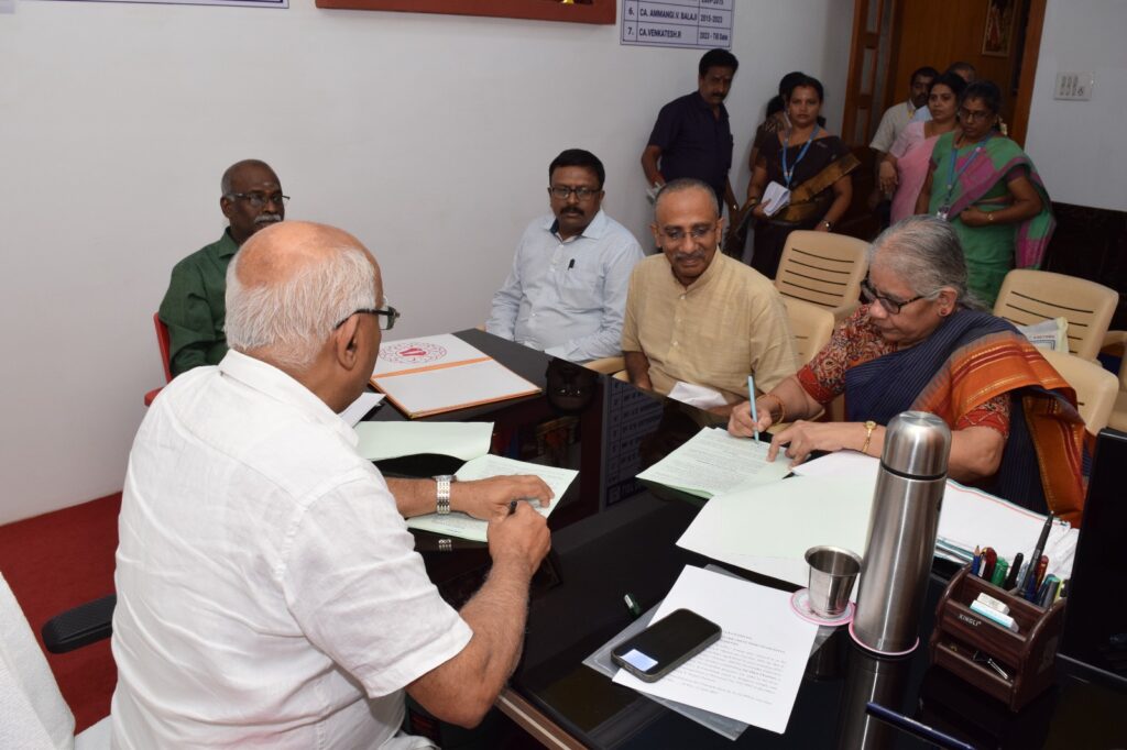 MoU with Srimad Andavan Arts and Science College